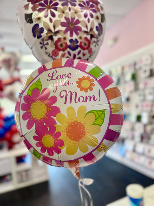 Love You Mom Flowers Foil Balloon (18 Inch)
