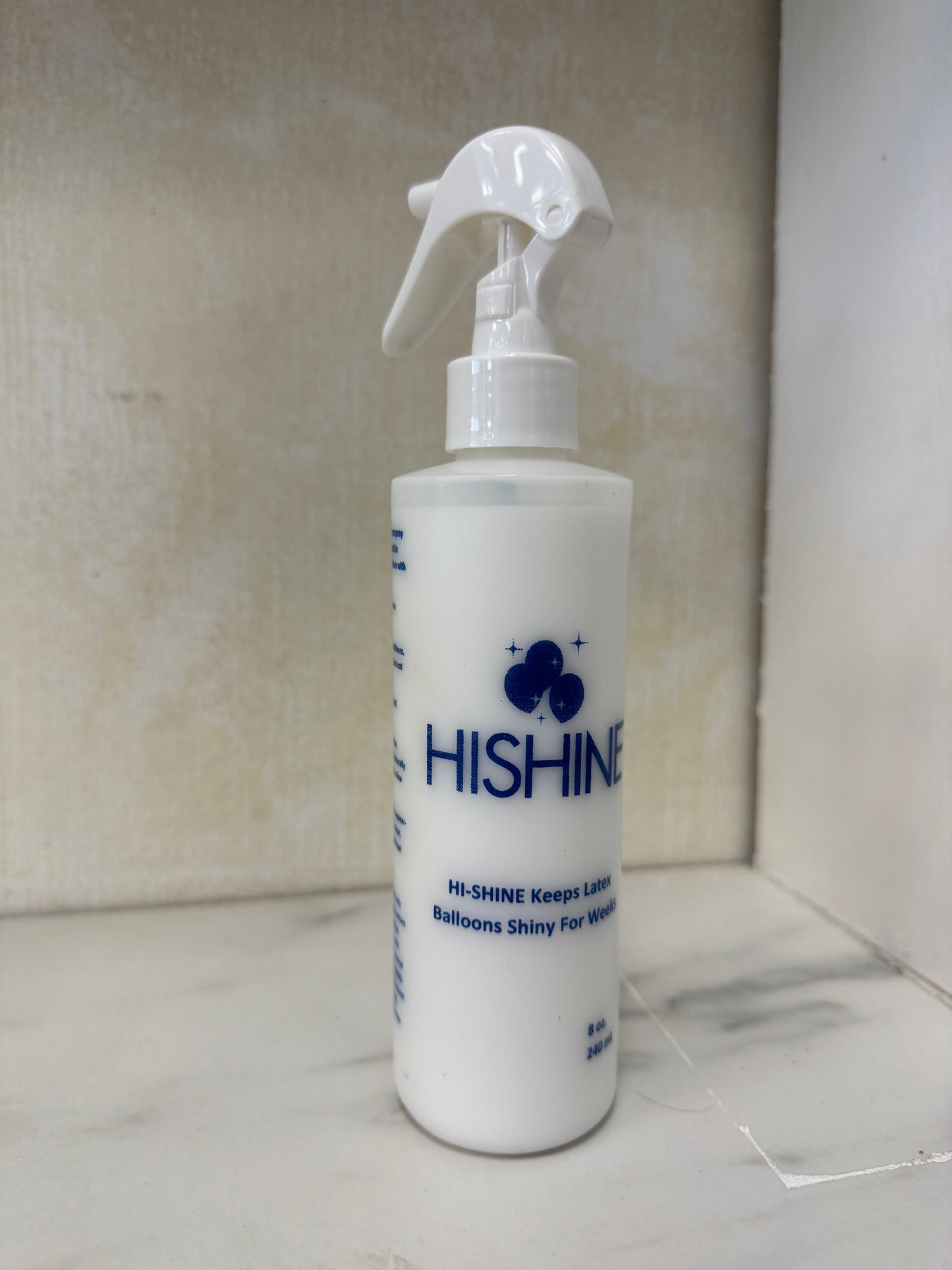 Hi-Shine Balloon Spray 8 oz - Instant Gloss & Vibrant Finish